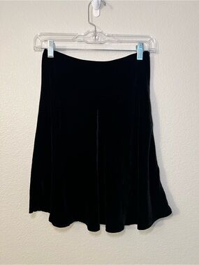 Ann Taylor Black Velvet A-Line Skirt Size 4 Silk Blend Side Zip Midi Skirt NWOT